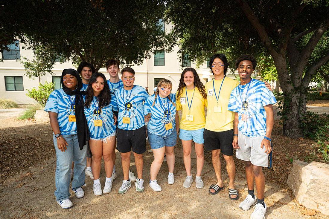 Orientation Adventure leaders and Housing and Residence Life student staff